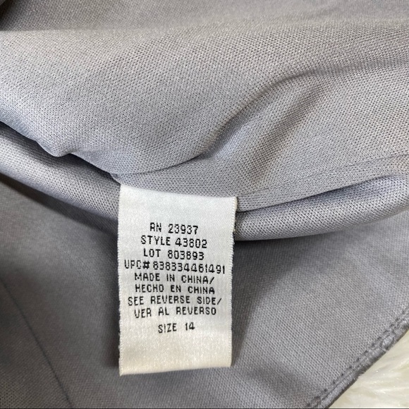 JR Nites By Carol Lin Sleeveless Formal Blouse - Picture 7 of 7